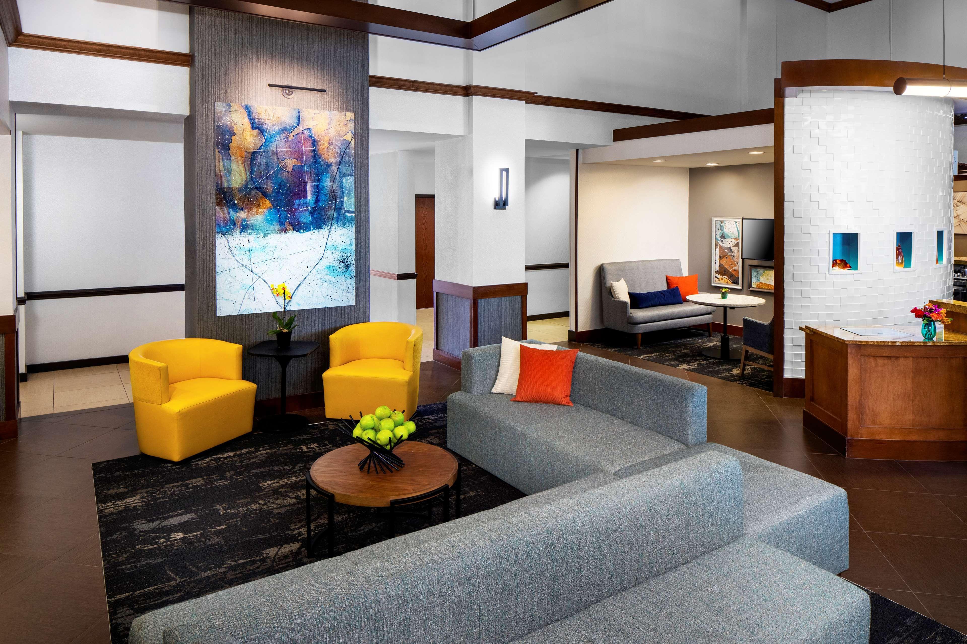 Hyatt Place Topeka Bagian luar foto