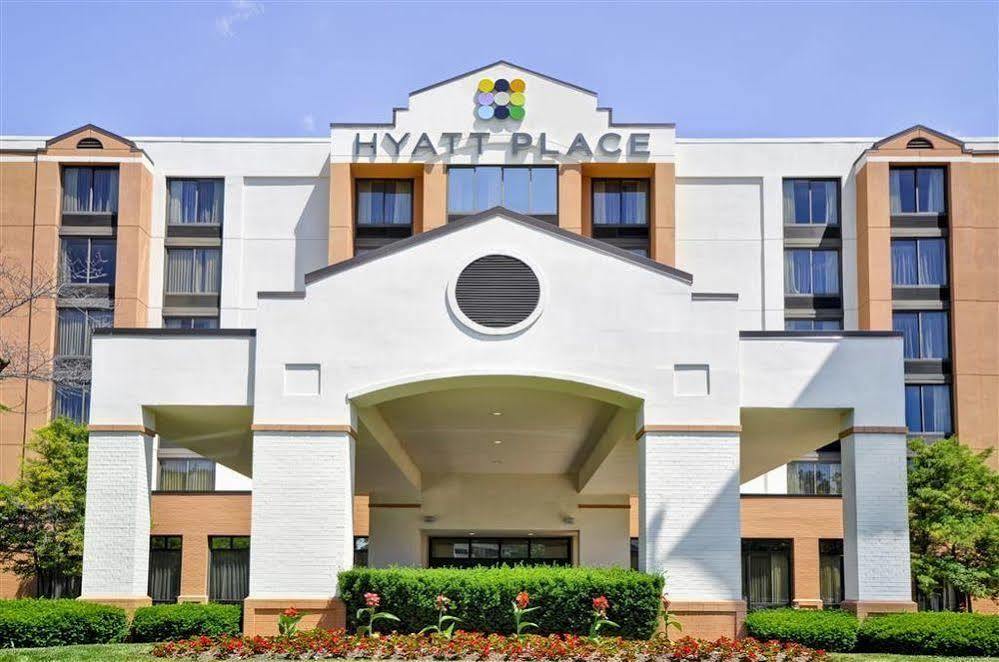 Hyatt Place Topeka Bagian luar foto